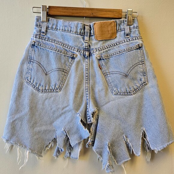 Vintage Levis 550 Orange Tab Student Denim DIY Cut-Off Distressed Frayed High Wa - Picture 5 of 12